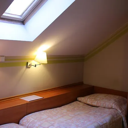 Amicus Zoliborz Bed & Breakfast Varsavia