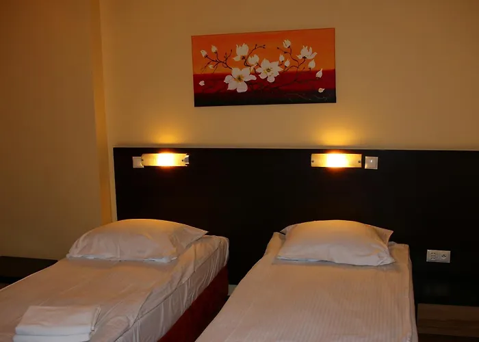 Amicus Zoliborz Bed and Breakfast